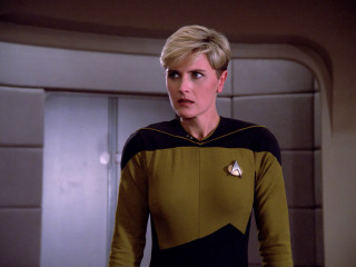 Woman star trek uniform hologram - eve ryder free wallpaper