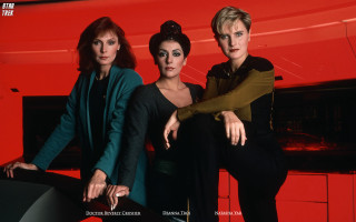 Three women red room red - a red room free wallpaper
