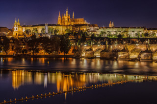 City bridge castle night lights 3 - ferenc joachim free wallpaper