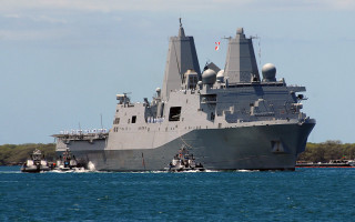 Large gray ship tugboats smaller - a large gray ship free wallpaper