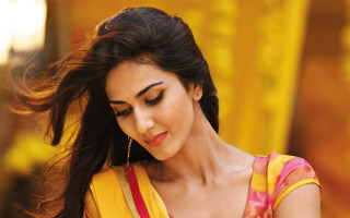 Woman yellow sari cellphone outside - outside free wallpaper