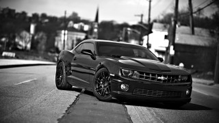 Black white car city street - photo of a car free wallpaper