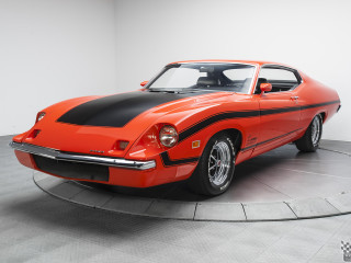 Red car black stripes hood - ed roth free wallpaper