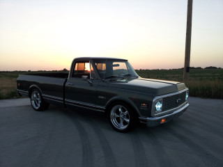 Truck parked road field sunset - clean free wallpaper
