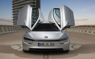 Silver car open doors bridge - bold free wallpaper