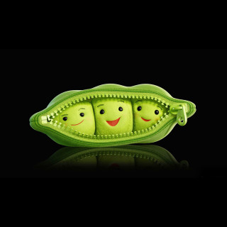 Green pea pod three peas - its face free wallpaper
