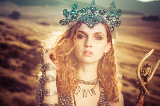 Woman crown staff field desert - fantasy style free wallpaper
