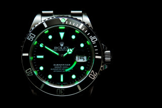 Watch green numbers black background - bioluminescence free wallpaper