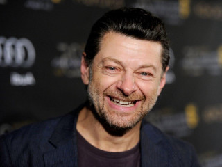 Chafik charobim smiling man suit - a suit free wallpaper