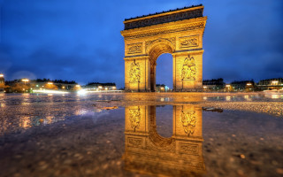 Large monument night reflection water - neoclassicism free wallpaper