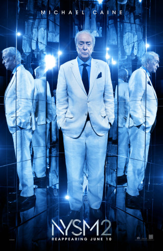 Man suit mirror reflection standing - christo free wallpaper