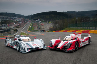 Race cars track mountain town - synchromism free wallpaper