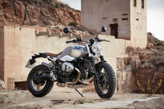 Motorcycle rocky road building tower - rocky free wallpaper