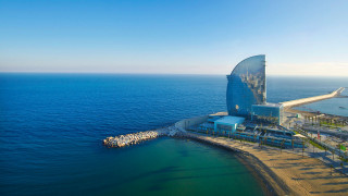 Large building water pier boat - water next free wallpaper