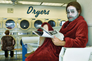 Man makeup newspaper washroom woman - a woman in the background free wallpaper