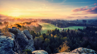 Scenic valley mountains sunset tree - a scenic view of a valley free wallpaper