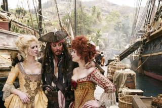 Pirates group boat harbor pirate - movie still free wallpaper