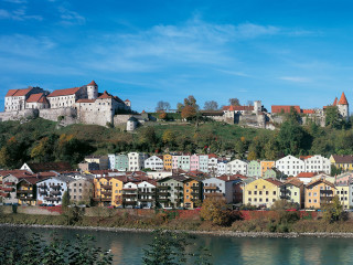 Heidelberg river castle hill panorama - ernst free wallpaper