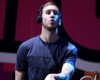 Man headphones microphone stand holding - a photo free wallpaper