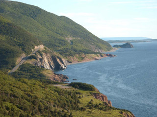 Scenic road mountain water view - scenic free wallpaper