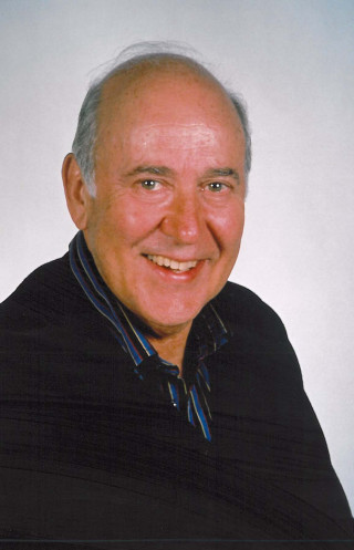 Man smiling striped shirt bald - dick bickenbach free wallpaper