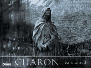 Hooded cloak statue person hands - underneath free wallpaper