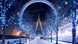 City street clock tower night 4 - christopher wren free wallpaper