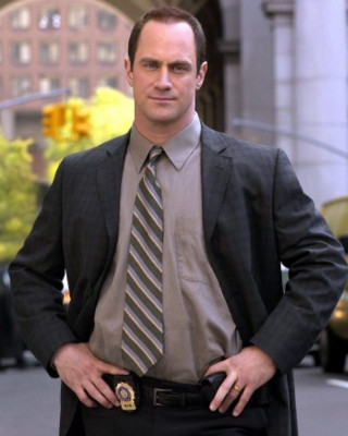 Man suit tie street corner - a character portrait free wallpaper