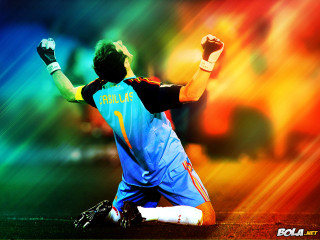 Man sitting ground arms raised - heroic free wallpaper