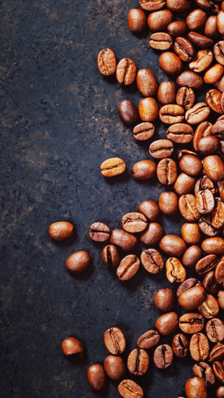Coffee beans spoon cup table - nearby free wallpaper