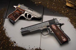 Guns tile floor dirt surrounding - a tile floor free wallpaper