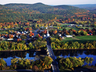 Scenic town trees river bridge - scenic free wallpaper