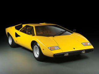 Yellow sports car studio black - a yellow sports car free wallpaper