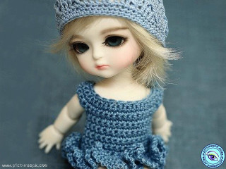 Doll blue dress knitted hat - top of it free wallpaper