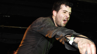 Man holding remote screaming air - a man holding free wallpaper