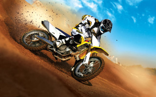 Man riding dirt bike desert 4 - a man riding free wallpaper