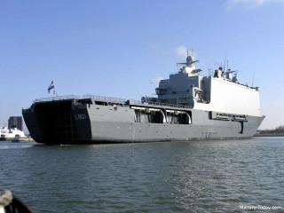Large ship dock flag flemish - top of a body free wallpaper