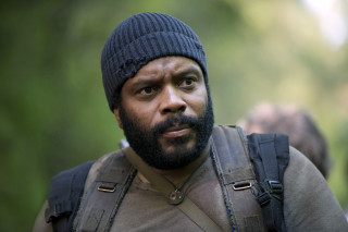Man beard beanie serious look - serious free wallpaper for desktop