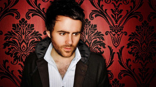 Man beard white shirt red - a red wall free wallpaper