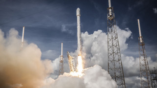 Rocket launching man sky clouds - a rocket free wallpaper