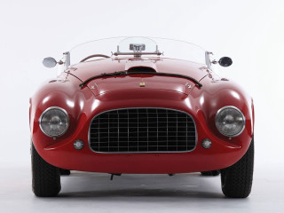 Red sports car white background - a white background behind free wallpaper
