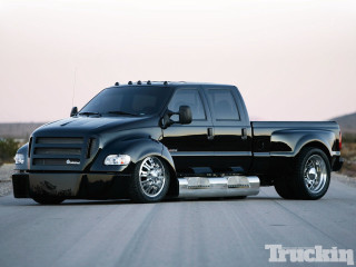 Black truck desert road pink - matte finish free wallpaper