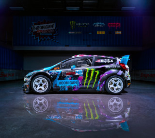 Car painted garage blue wall - paint free wallpaper