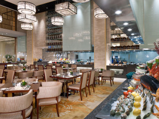 Restaurant buffet food window city - delaunay free wallpaper