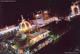 Crowd building night lights dome 4 - ella guru free wallpaper