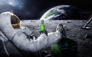 Man astronaut suit beer moon - space free wallpaper