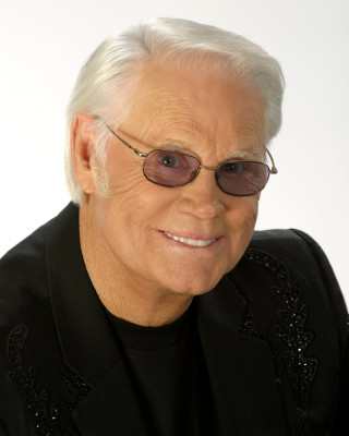 Man white hair sunglasses smiling - cliff childs free wallpaper