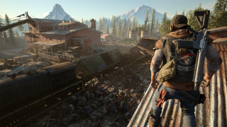 Man roof train yard mountain - a roof free wallpaper