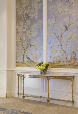 Vase flowers table mural wall - a vase of flowers free wallpaper