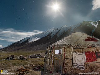 Yurt mountain fullmoon horses night - full free wallpaper